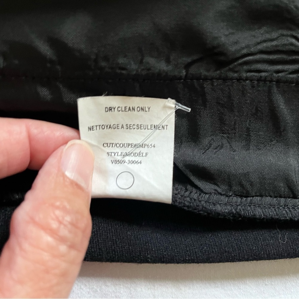 Vince Pleated Lined Wool Blend Short Classic Black Skirt Womens Size 4 - Picture 10 of 11